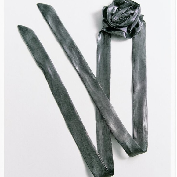 Zara silver silk blend floral scarf NWT - Picture 2 of 9